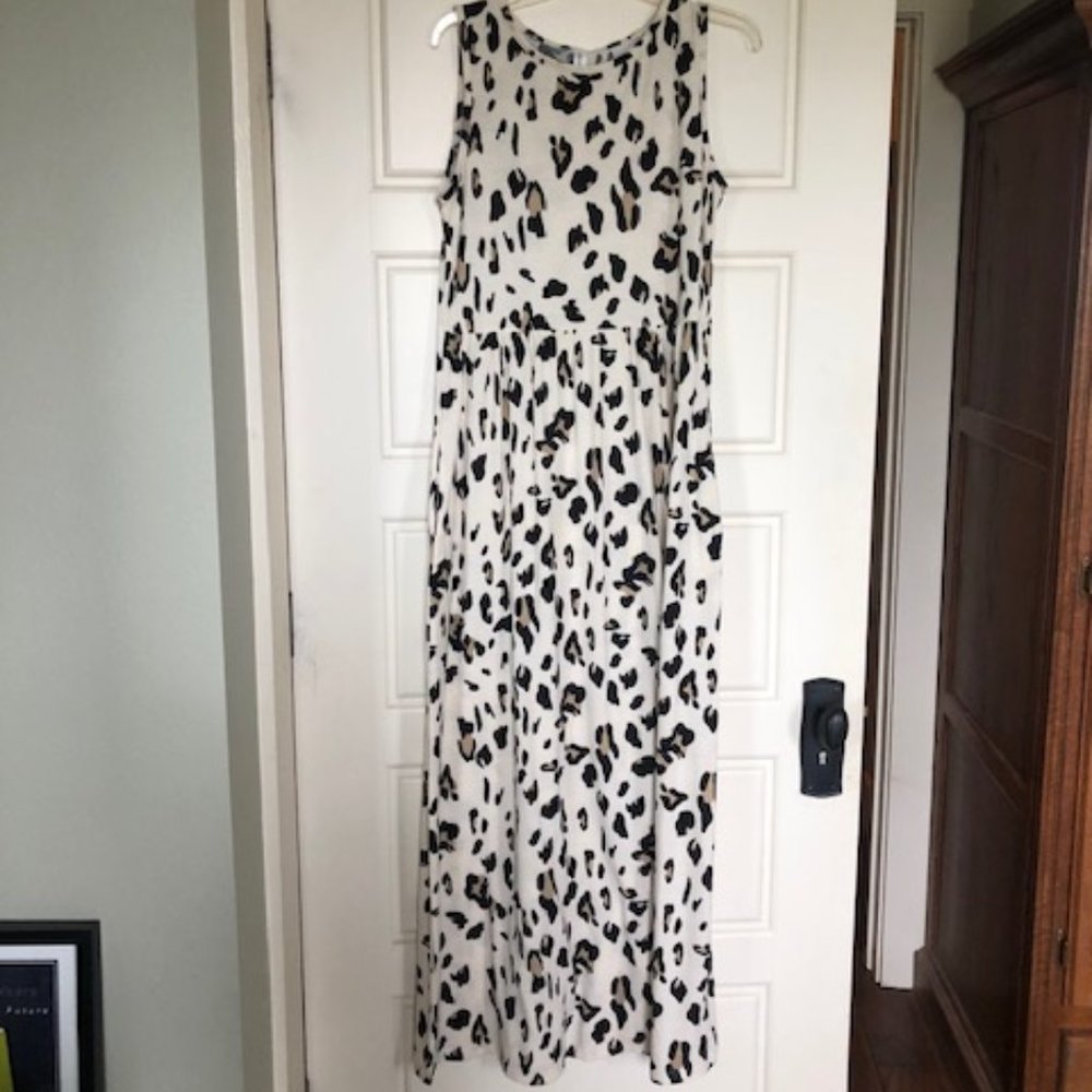 Cream Leopard Pocket Sleeveless Maxi Dress - size medium